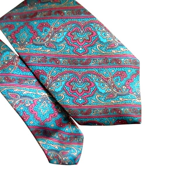 PURE SILK TRUE Vintage 1990s NECKTIE  56" 3" WIDE TIE MILANO PAISLEY - Picture 1 of 4